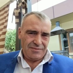 Виктор